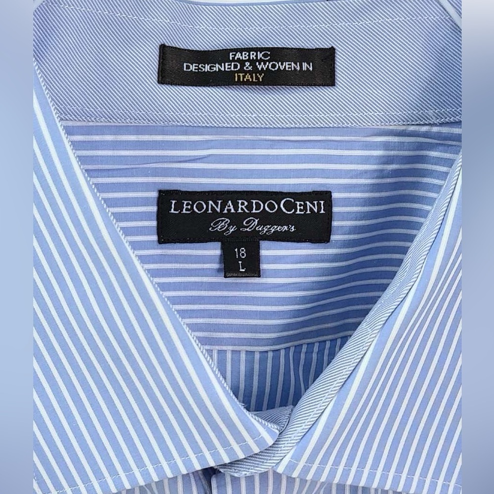 🇨🇦 Men’s Blue Striped Dress Shirt 👔